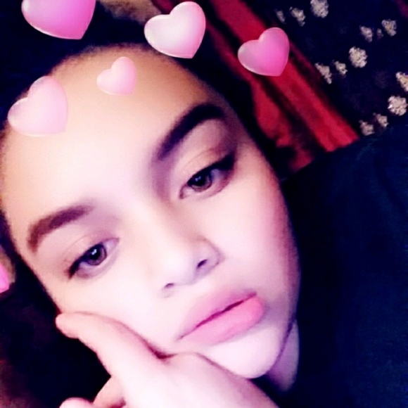 Meet your Posher, Bianca - Picture 1 of 1